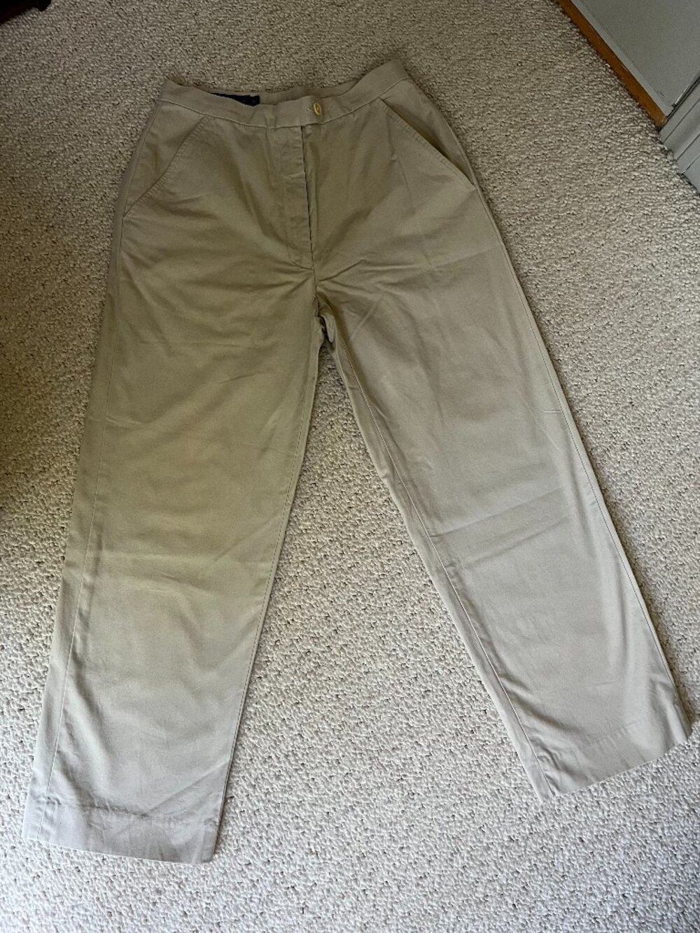 F. by Faconnable Tan-Khaki Capri Pant Sz 4 Soft Cotton Pockets Zipper Inseam 25"